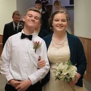 Meet your Posher, Becky